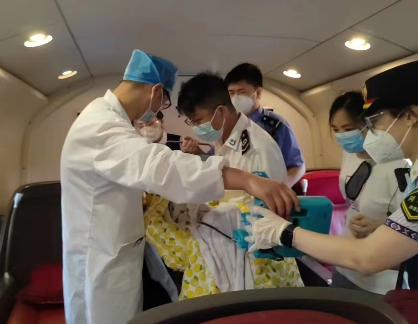 那坡县高铁转院公司